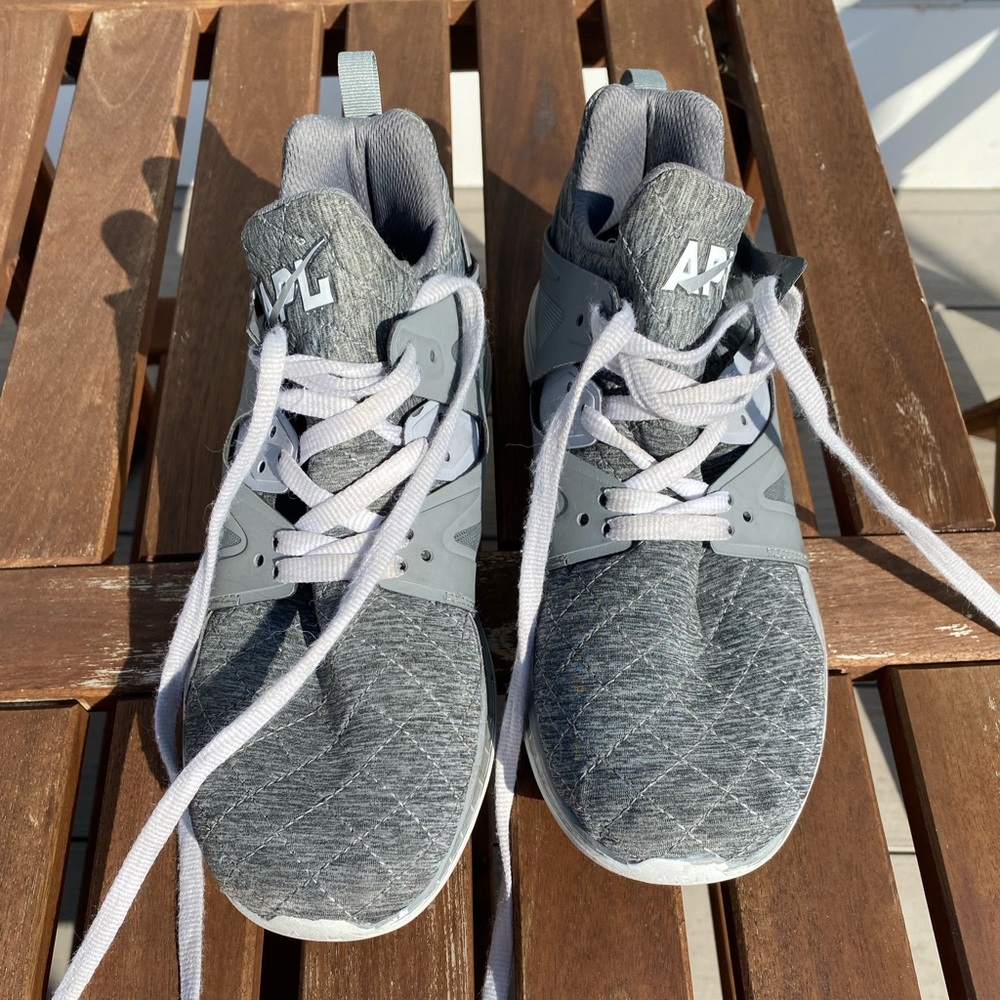 APL Women’s Ascend Trainers